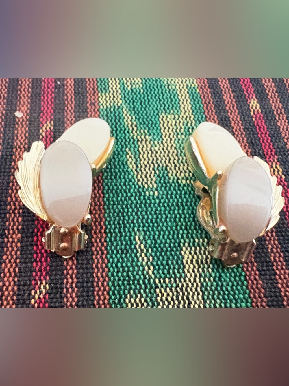 Gold-Tone White Oval Clip-On Earrings